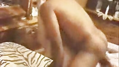 Dirigiéndose directamente al orgasmo. videos caseros mexicanos maduras