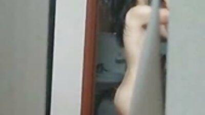Un estudiante con coleta invitó a un videos caseros de maduras españolas joven vecino a tener sexo matutino.