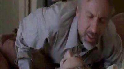 Una combinación videos caseros de cuarentonas casi perfecta.