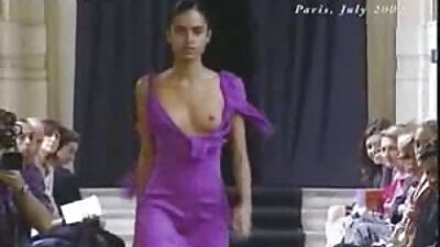 La señorita arrogante accedió a tomar la videos caseros mujeres maduras gran polla de un fan por el culo.